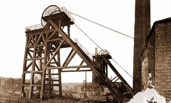 Bradford Colliery 1930 Image from www.healeyhero.co.uk