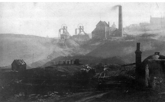 Homer Hill Colliery - view from Two Lanes End Copyright © Ron Moss Collection and Cradley Links and used with express permission