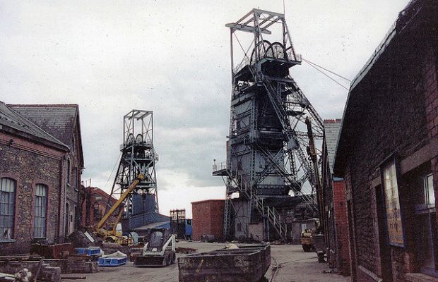 Oakdale Colliery 1989 Copyright © Stephen Thomas and used with his kind permission