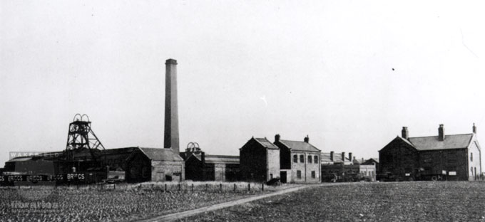 Water Haigh Colliery Used with kind permission of Wakefield Council Libraries Photographic Collection